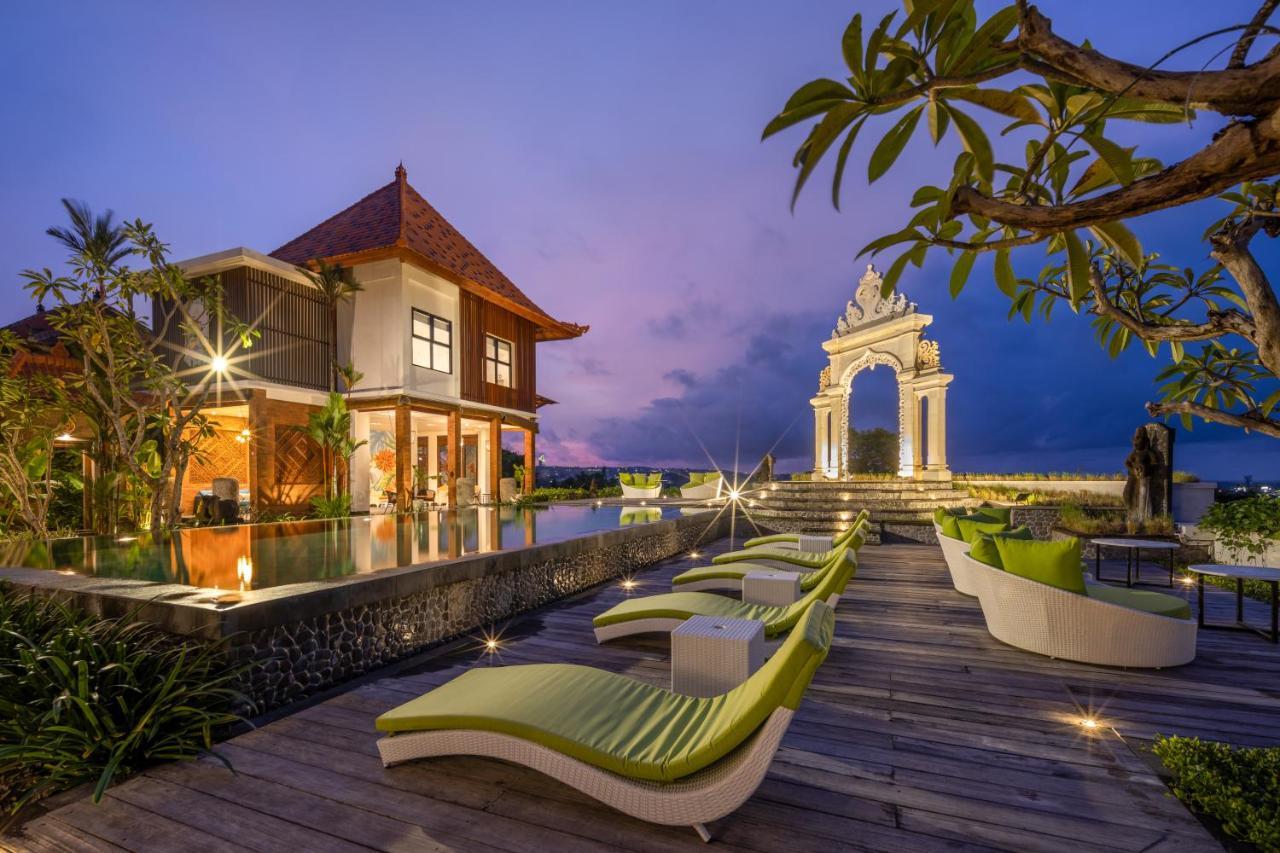 Giri Bhagawan Villas & Spa Нуса Дуа Екстериор снимка